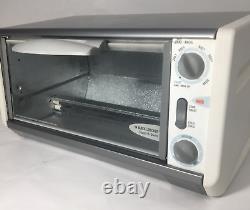 Black & Decker Toast-R-Oven Under Cabinet Bake Broil Thaw Toaster w Pans Manual
