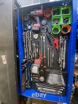 Snap On Tool Box in NY LOADED WITH TOOLS MATCHING SET ROLL CAB ROLL CART