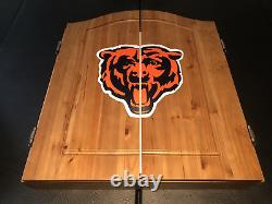 Chicago Bears NFL Football Dartboard Wood Cabinet Set Nouvelle Marque